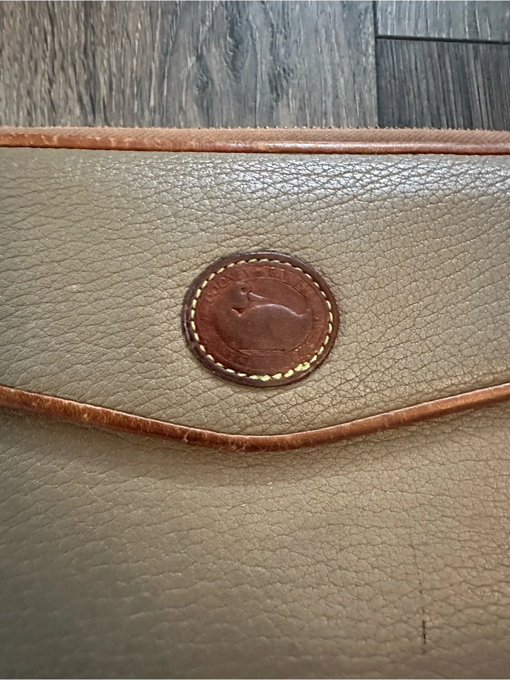 Dooney & Bourke good some